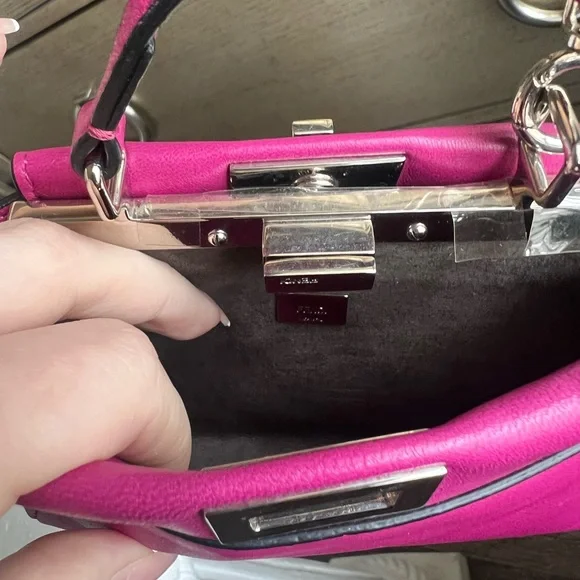 Fendi micro peekaboo fuchsia bag - Picture 11 of 14